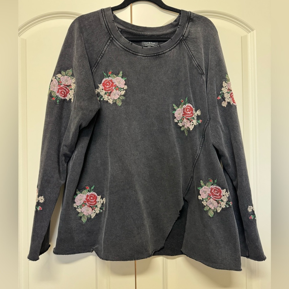 LUCKY BRAND Embroidered Sweatshirt